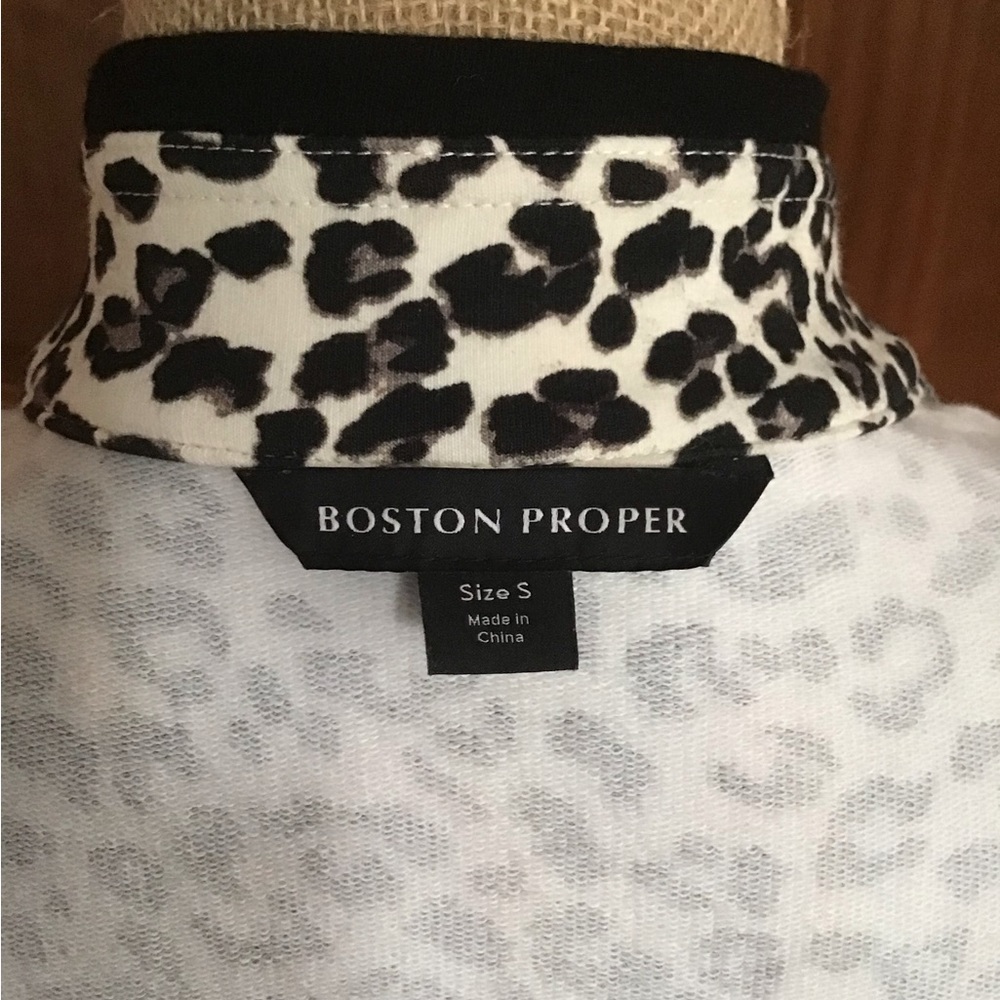 Boston Proper Top/Vest Size S - Picture 4 of 4